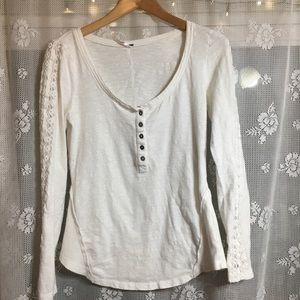 Free people white tee with lace